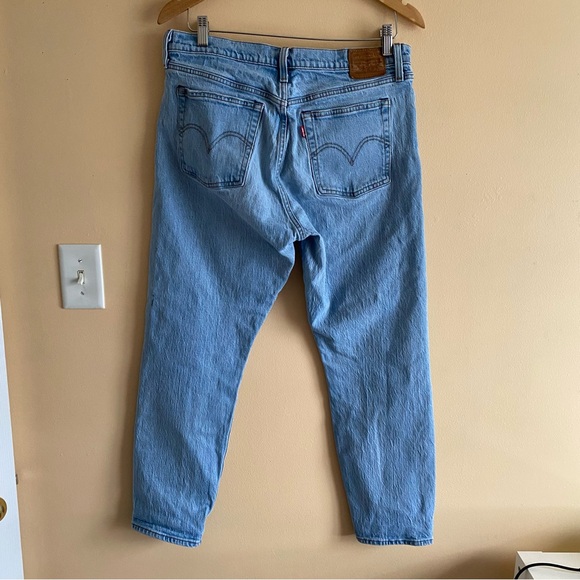 Levis Premium Wedgie Icon Straight Jeans Woman 31 Light Wash High Rise FLAW - Picture 3 of 16